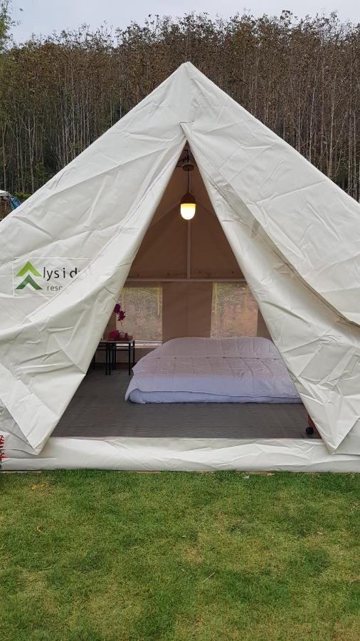 Lys I Dalen Resort&Camping Khao Kho Esterno foto